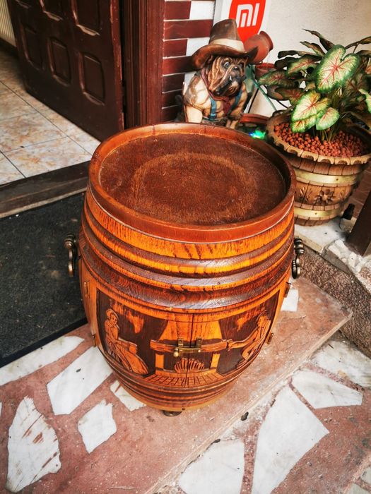 Vând butoi bar obiect decorativ pt depozitare bauturi