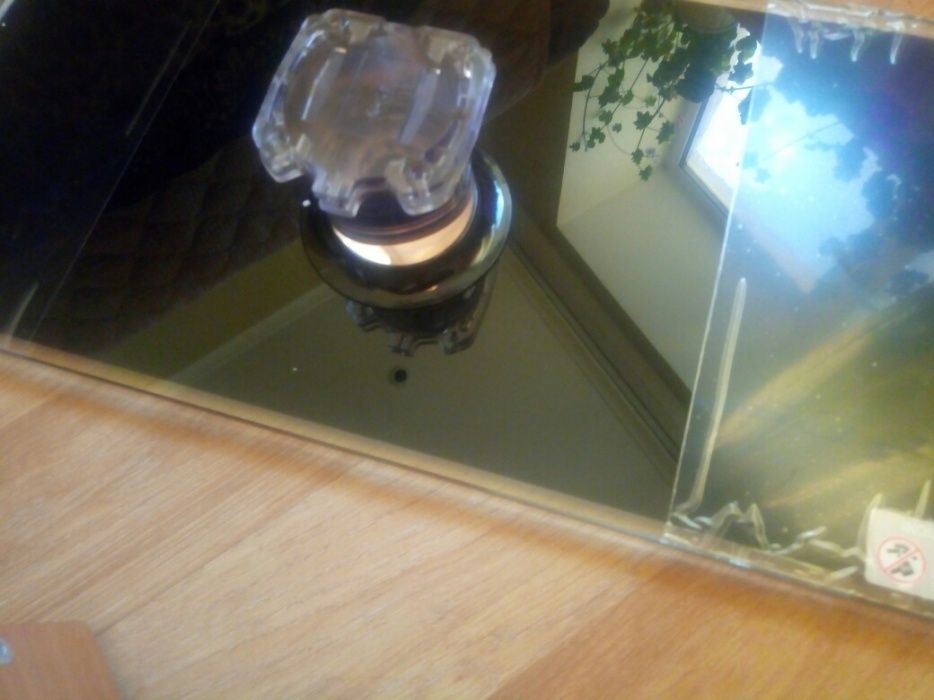 Подставка под ТВ.