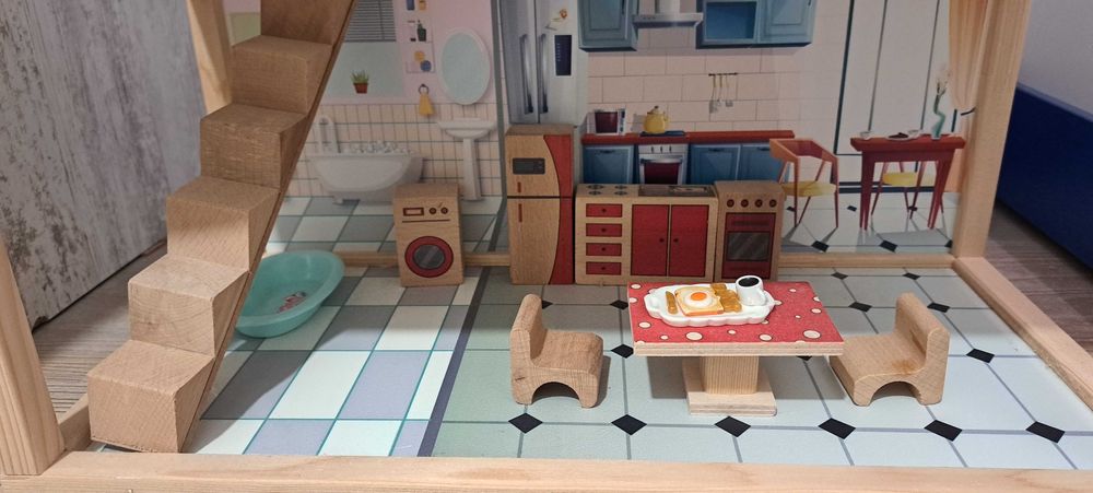 Дървена Къща за кукли