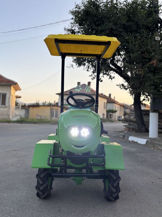 Мини трактор 4х4 ЧИСТО НОВ С ГАРАНЦИЯ