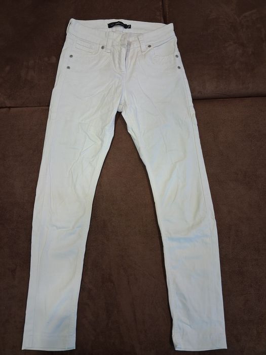 Лот дамски/младежки дънки 5 бр за 10 Евро