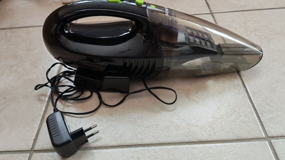 Ръчна прахосмукачка Sencor