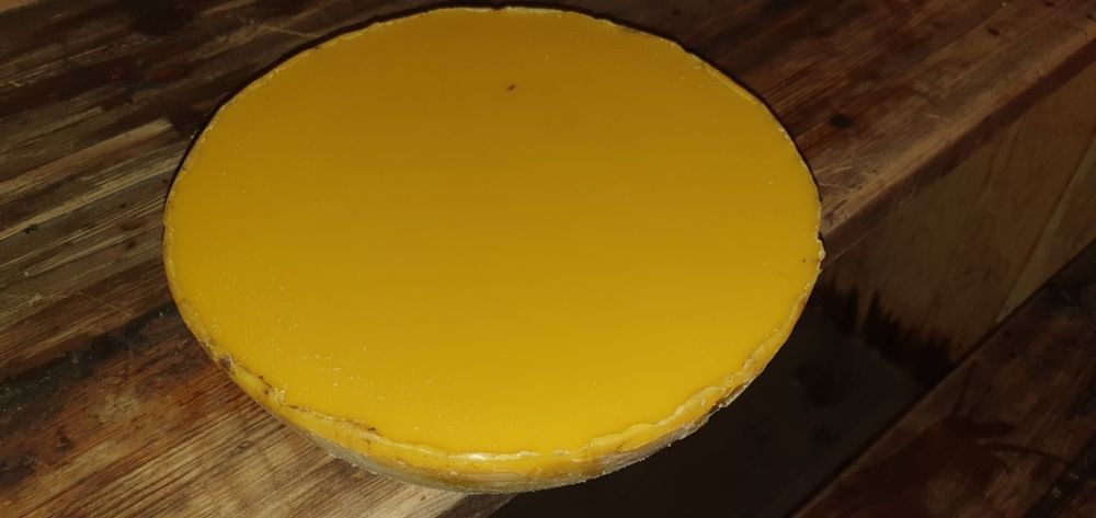 Продам натуральный забрусовый воск.