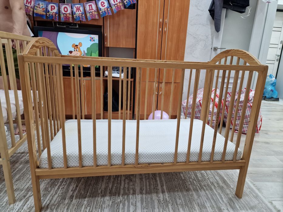 Продам детскую кроватку