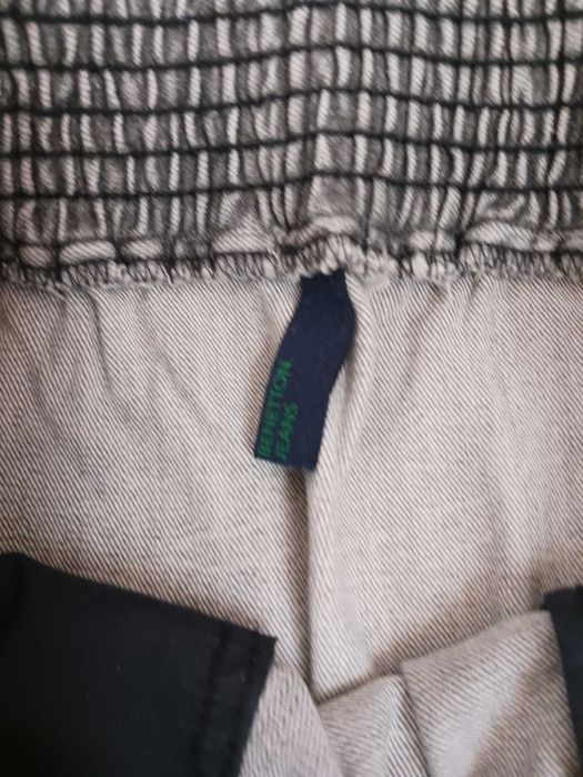 Дамска къса пола Benetton р-42