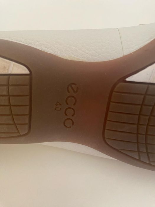 Дамски обувки Ecco 40
