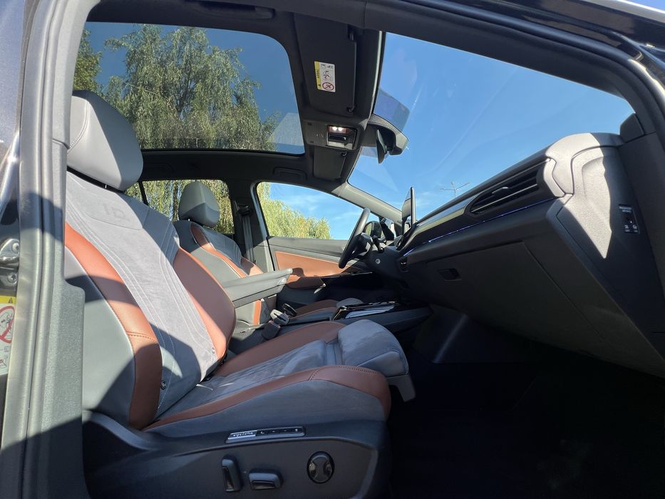 Volkswagen ID4 electric