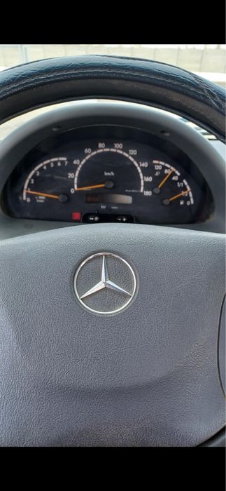 Mercedes Sprinter
