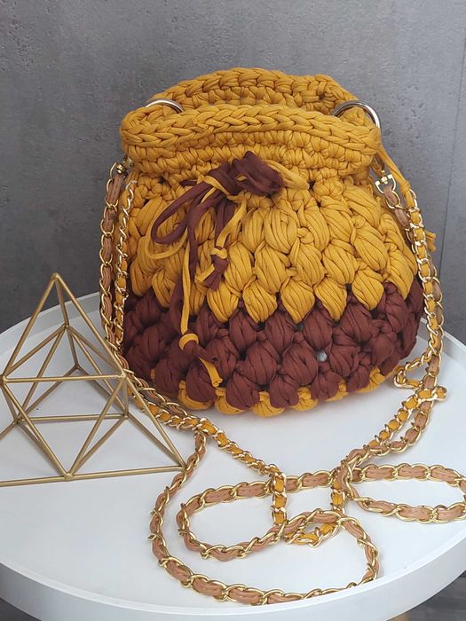 Дамски плетени чанти