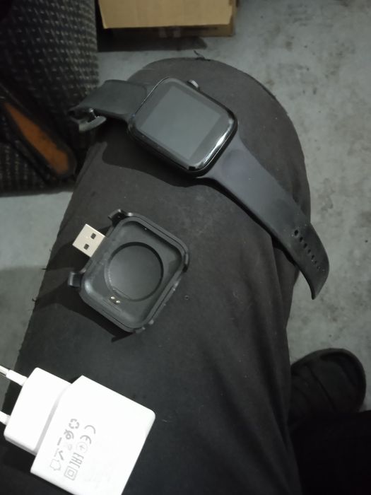 Прадаю часы смарт