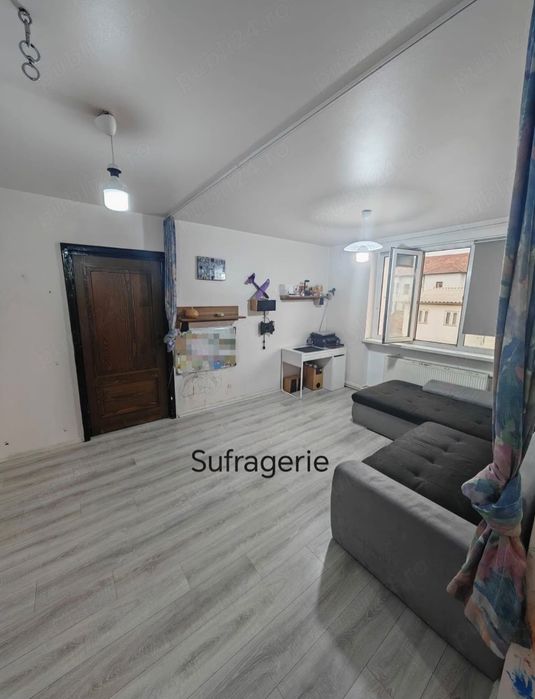 apartament cu 3 camere în Deva, zona Aleea l, fostă Poliție, punctul 0.