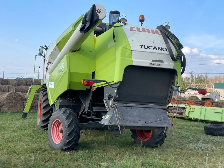 Комбайн ю «CLAAS TUCANO 430 APS»