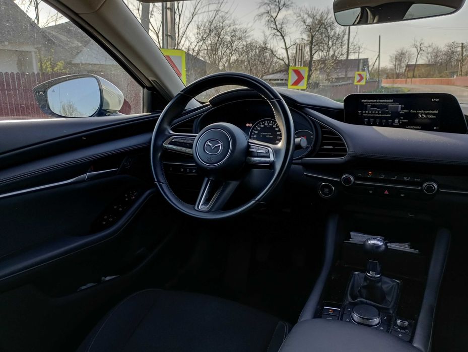 Mazda 3 Skyactiv-X Sedan 2021