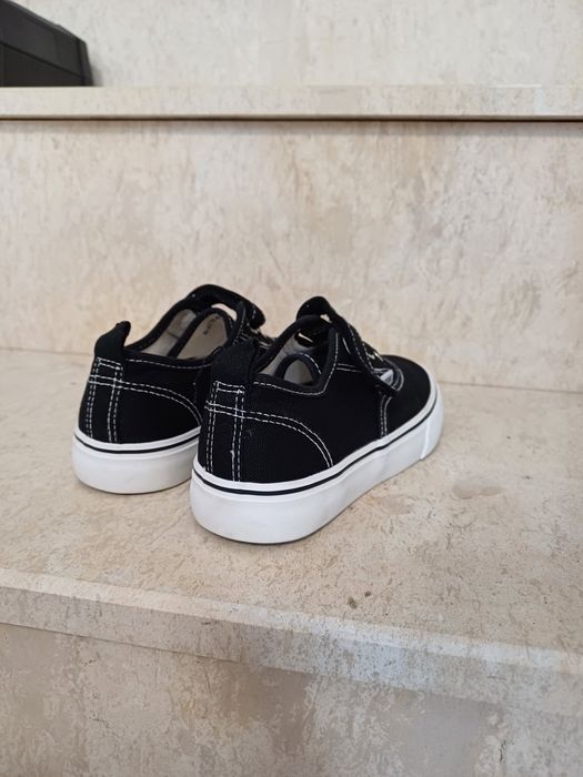 Детски гуменки за момиче