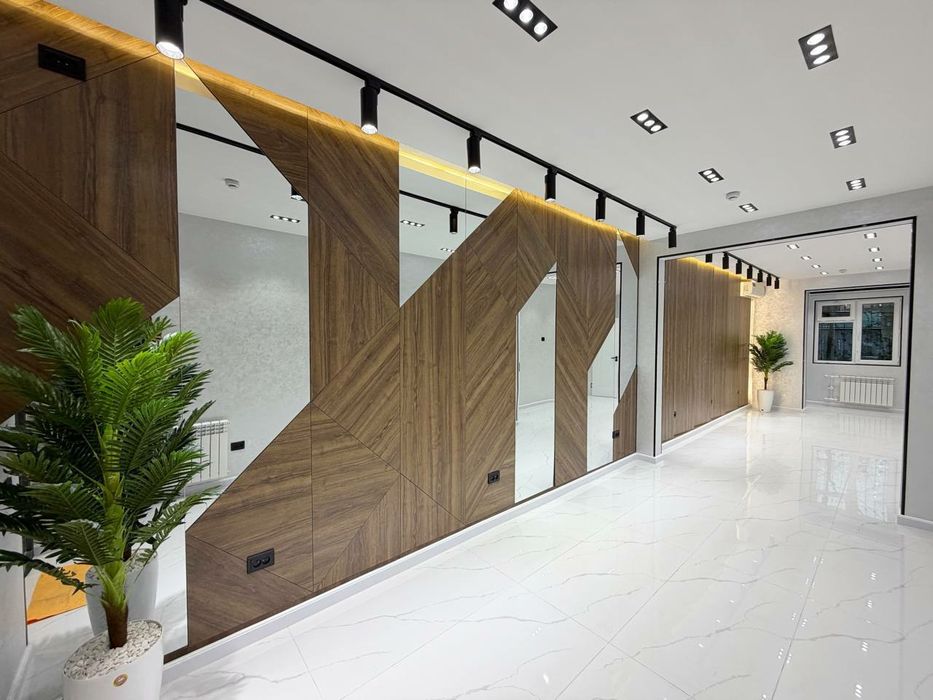 Продаётс офис Чиланзарский район круг Аль Хорезми 1 линия 17 квартал