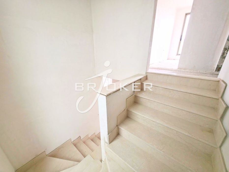 Къща в Кърджали-Възрожденци