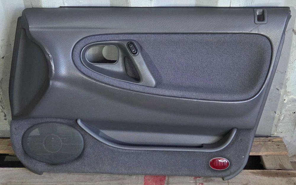 TitanAuto Mazda 626 GE салон в сборе