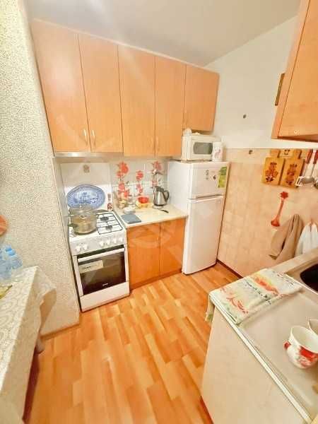 Продава се Двустаен апартамент в София, Хладилника - 65 кв.м за 736 €/кв.м - Снимка #2