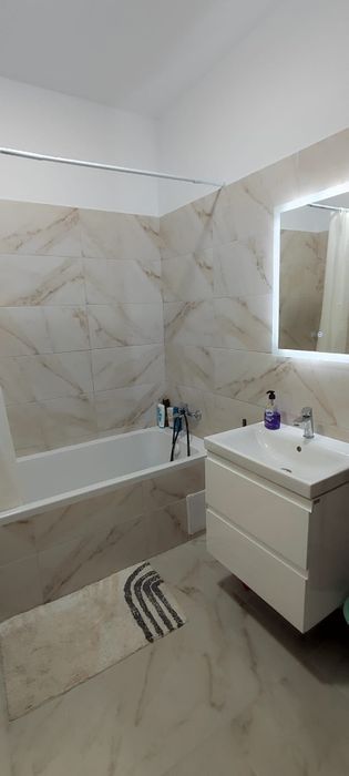 De închiriat apartament 2 camere