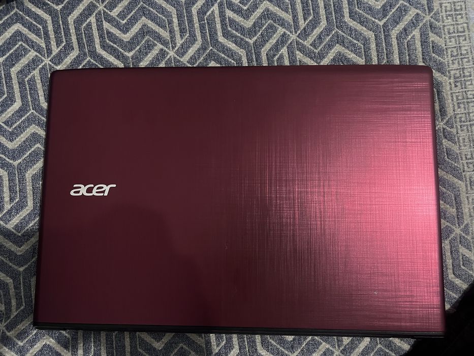 Ноутбук Acer aspire e5