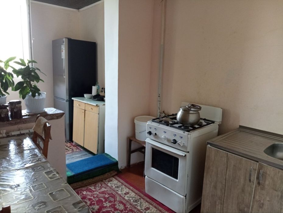 Чирчикда 2 хонали уй сотилади