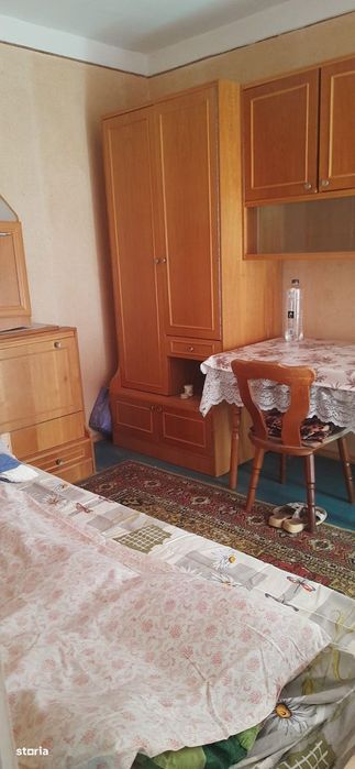 Apartament de inchiriat2 camere, balcon, Rogerius