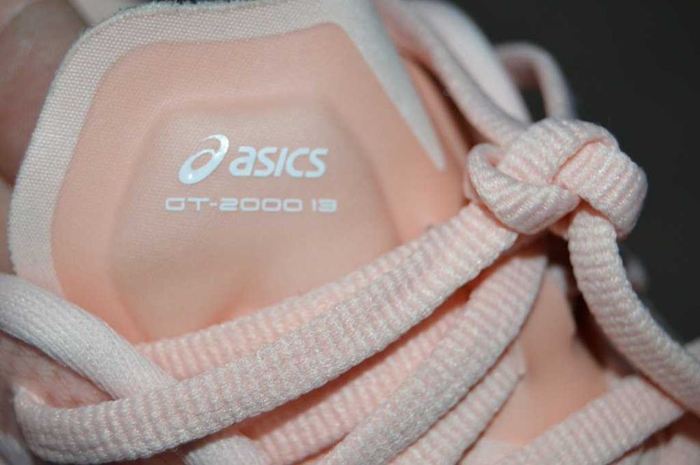 Pantofi Alergare ASICS GT-2000 13 – marime 40.5 Stare Impecabilă