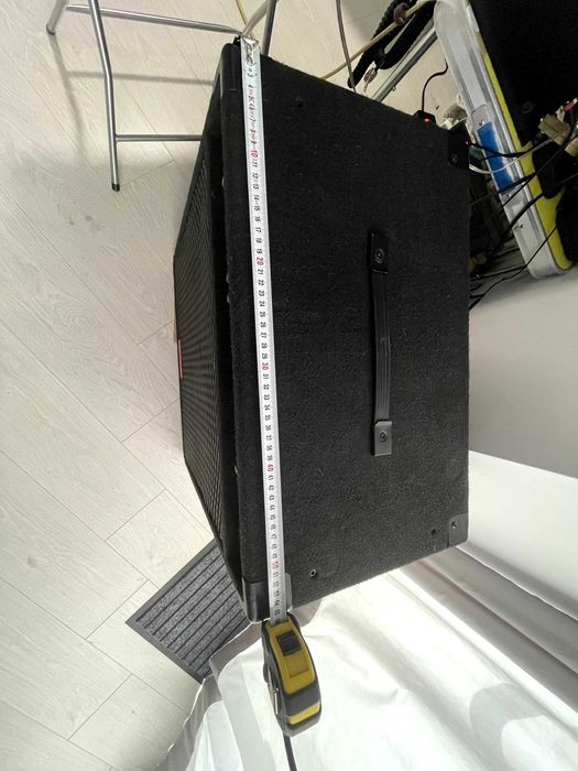 Усилвател за бас китара,комбо,кубе