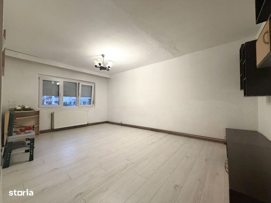 Apartament 3 camere, 70mp utili, parter, renovat - Zona Dambovita — fotografia 1