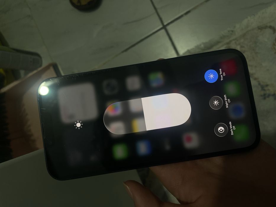 iPhone 14 Plus 128 ГБ срочно.