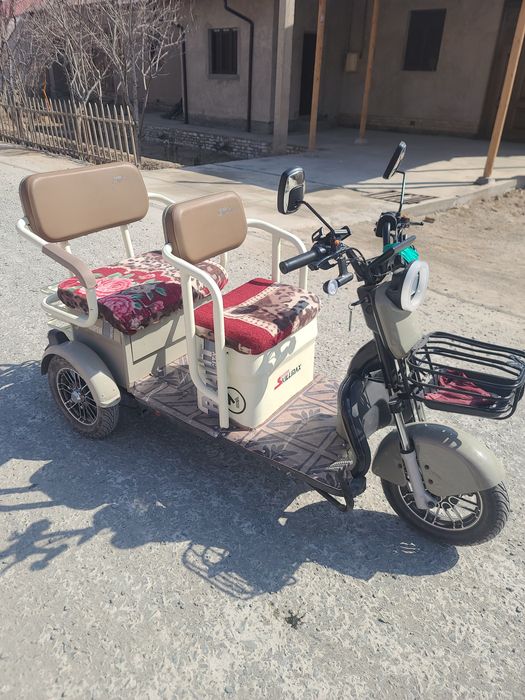 Elektro skuter sotiladi