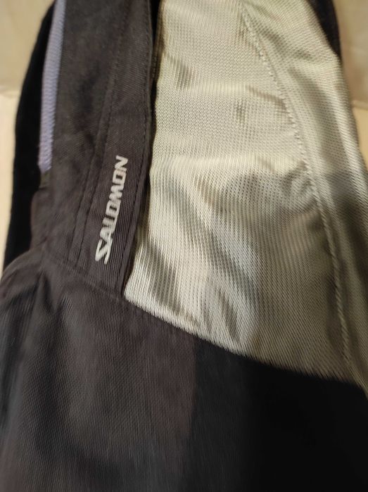 Практича и стилна раница за ученици-  марка SOLOMON.