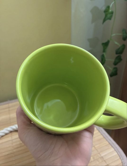 Cana verde cu mesaj