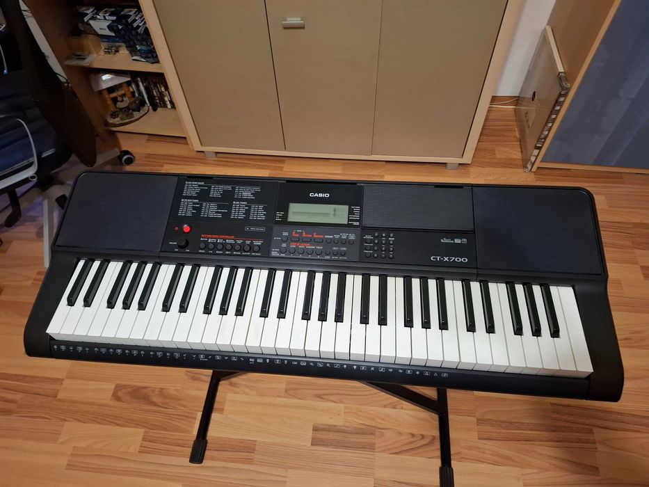 CASIO CT-X700, 61 Clape, stare impecabila