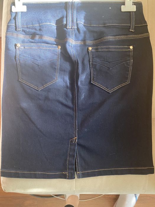 Дънкова пола нова