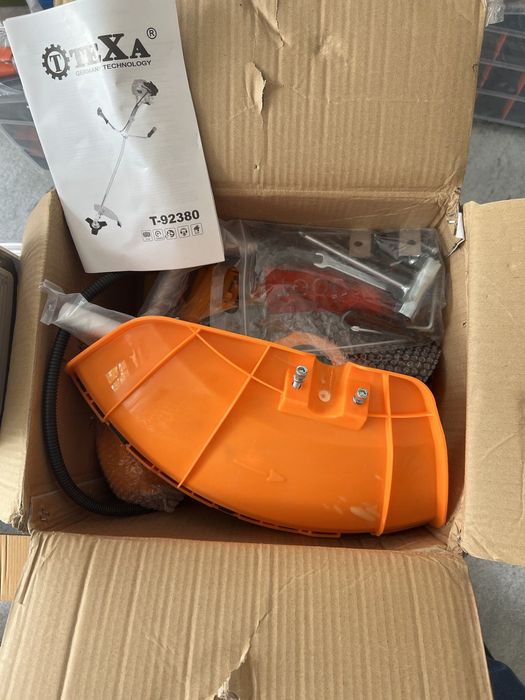 Газонокосилка бензиновая ( триммер бензиновый)