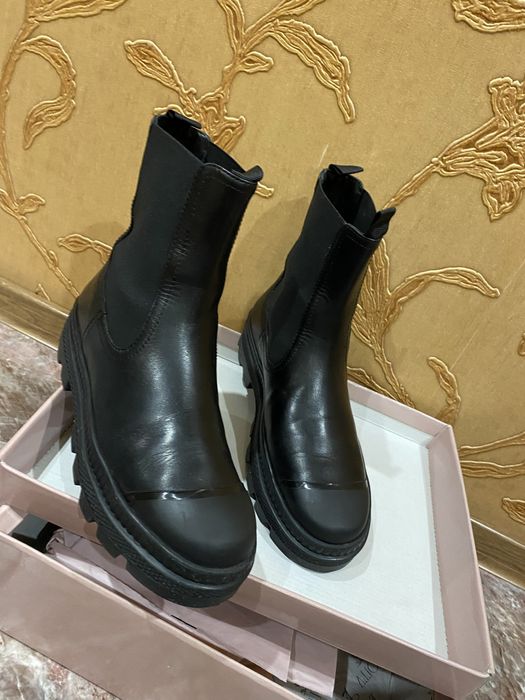 Продам итальянские ботинки Челси