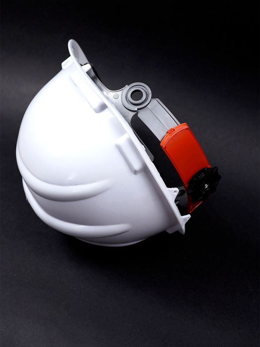 КАСКА защитная с увеличенным полем зрения Model: A2 290 gr