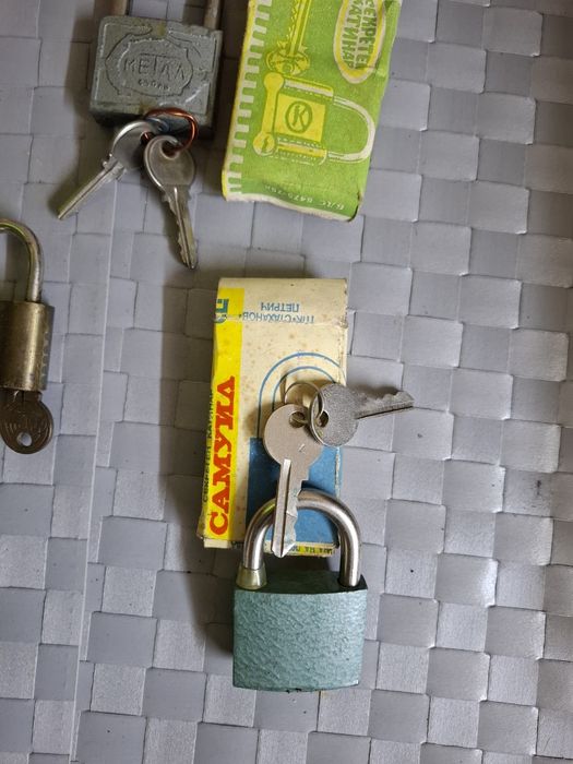 Стари катинари неупотребявани