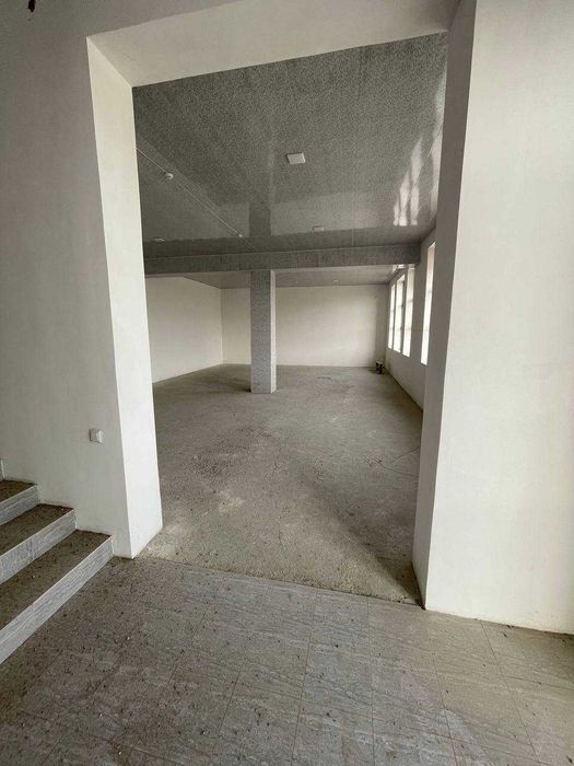 Продаётся здание в Янгихаётском районе [SM]