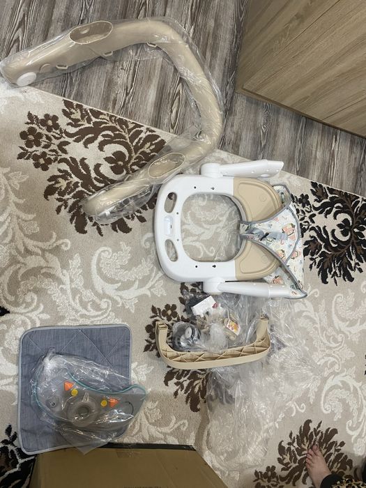 Продам ходунок детский новый