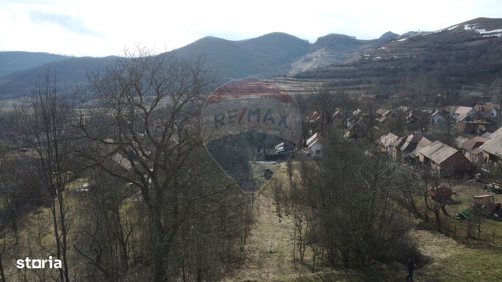 Teren intravilan 1.271 mp – Izvoarele, jud. Alba