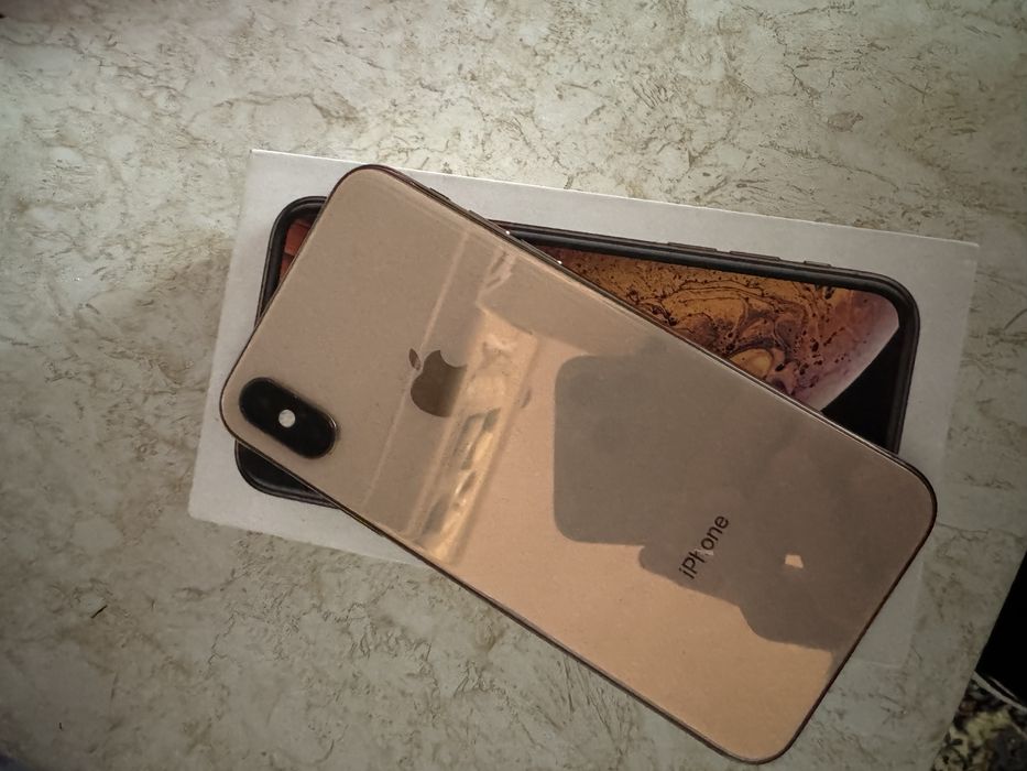 Iphone Xs sotiladi