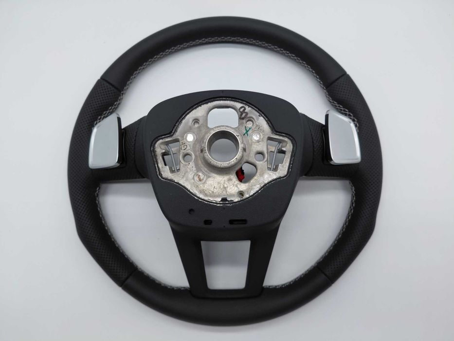 Нов спортен волан S Line за Audi A6 C8 A7 A8 E-tron ​​Q8 E Tron