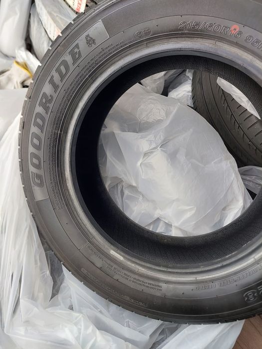 Шины   215/60/16