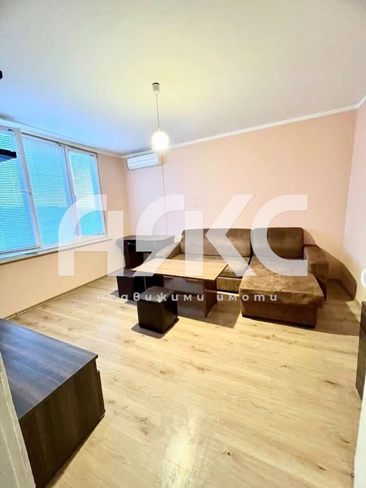 Двустаен апартамент в кв. Люлин 7 до МЕТРСТАНЦИЯ