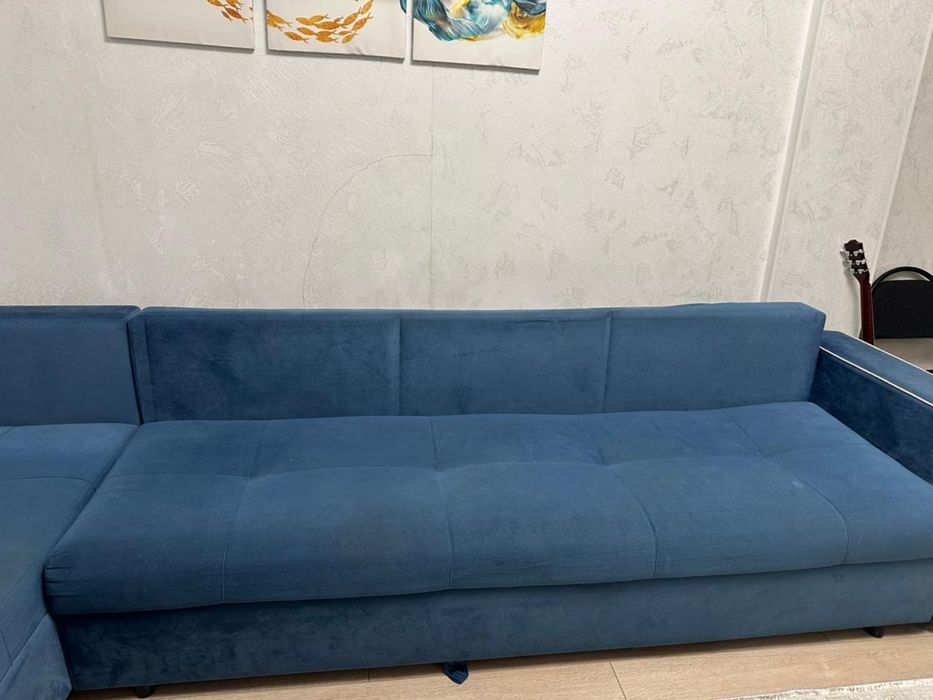 Продам диван в хорошем состоянии