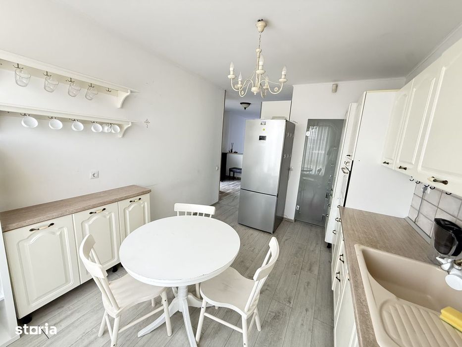 Duplex White House | Energie proprie | lângă pădure și VIVO - Razoare