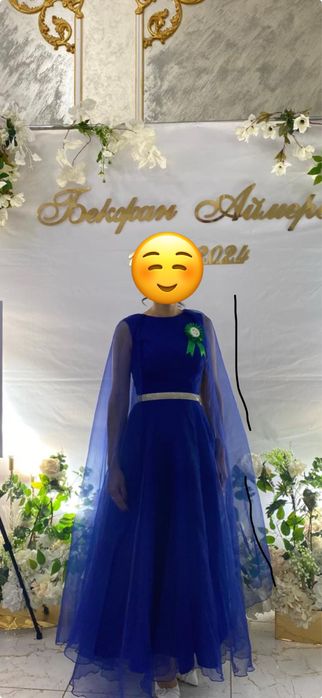 Вечерние платья