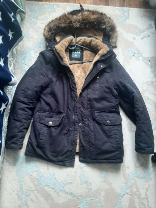 Продам куртки в отличном состояний
